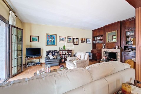 8 chambres villa à vendre à Vilanova i la Geltru, Barcelona, Catalonia, Spain № 3888 - photo 24