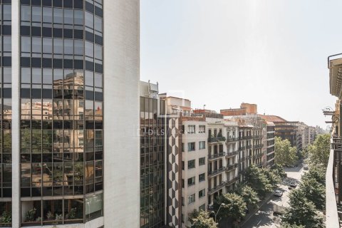 2 chambres penthouse à vendre à Barcelona, Catalonia, Spain № 3889 - photo 5
