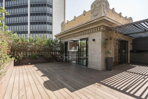2 bedrooms penthouse for sale in Barcelona, Catalonia, Spain № 3889