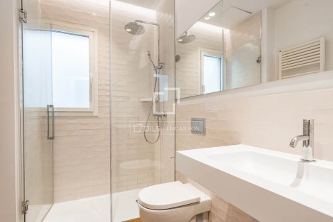 2 chambres penthouse à vendre à Barcelona, Catalonia, Spain № 3889 - photo 23