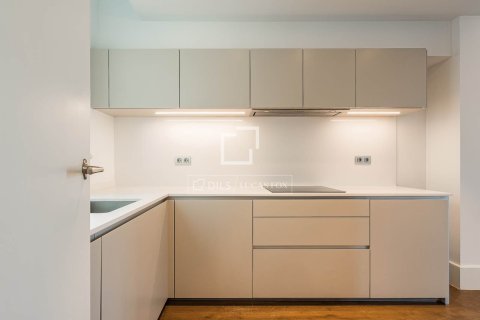 2 chambres penthouse à vendre à Barcelona, Catalonia, Spain № 3889 - photo 18