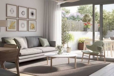 Купить квартиру в Л'Оспиталет-де-Льобрегат, Испания с 4 комнаты, 111.0м², № 3378 - фото 2