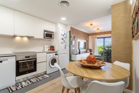 3 bedrooms apartment for sale in Salou, Tarragona, Catalonia, Spain № 5560 - photo 8