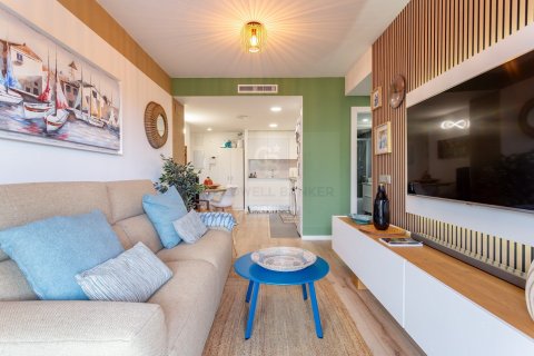 3 bedrooms apartment for sale in Salou, Tarragona, Catalonia, Spain № 5560 - photo 5