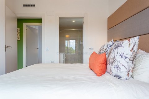 3 bedrooms apartment for sale in Salou, Tarragona, Catalonia, Spain № 5560 - photo 23