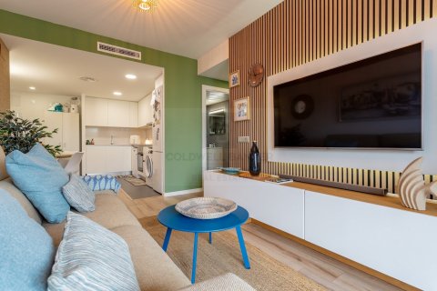 3 bedrooms apartment for sale in Salou, Tarragona, Catalonia, Spain № 5560 - photo 4