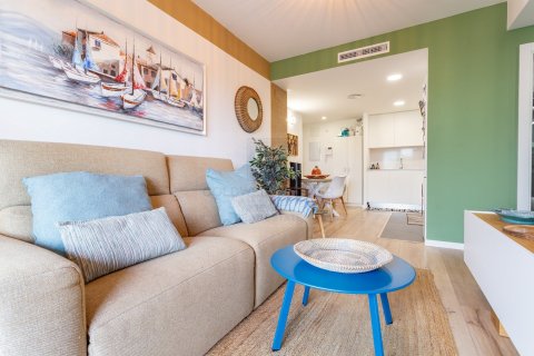 3 bedrooms apartment for sale in Salou, Tarragona, Catalonia, Spain № 5560 - photo 6