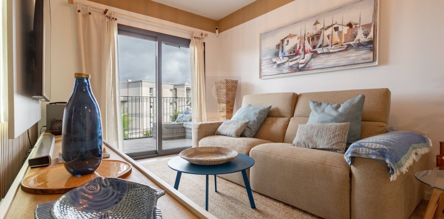 3 bedrooms apartment for sale in Salou, Tarragona, Catalonia, Spain № 5560