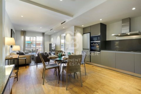 Купить квартиру в Барселона, Испания с 3 спальни, 80м², № 5562 - фото 4