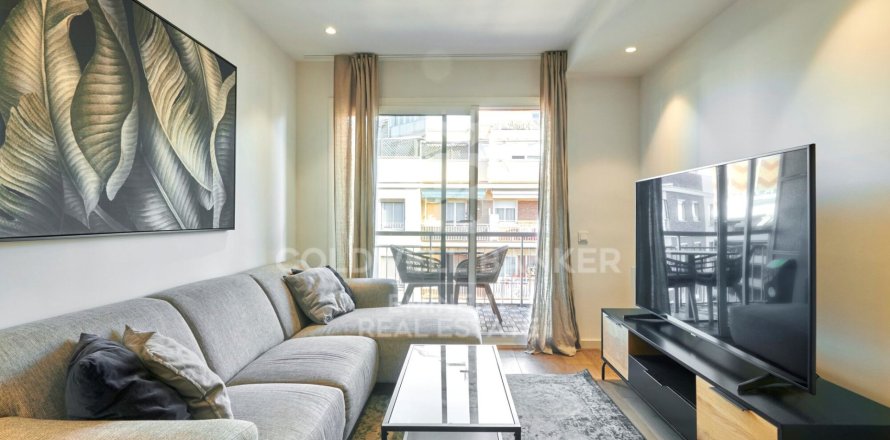 Квартира с 3 спальнями в Барселоне, Каталония, Испания № 5562