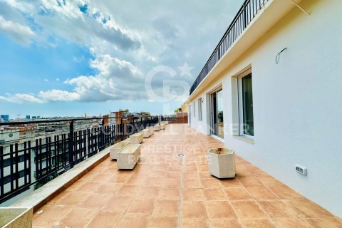 3 bedrooms penthouse for sale in Barcelona, Catalonia, Spain № 5566