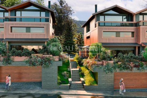 4 bedrooms house for sale in Principado De Andorra (Ninguna Poblacion Tiene C.P.), Lleida, Catalonia, Spain № 5708 - photo 2