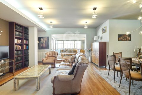 3 bedrooms penthouse for sale in Barcelona, Catalonia, Spain № 5707 - photo 4