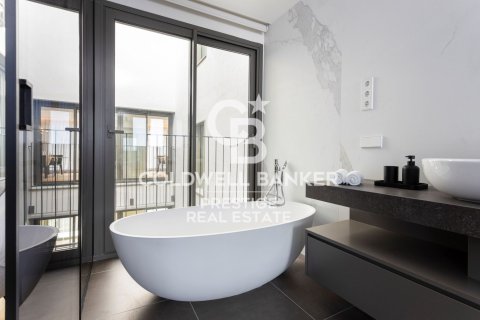 1 bedroom apartment for sale in Barcelona, Catalonia, Spain № 5710 - photo 17