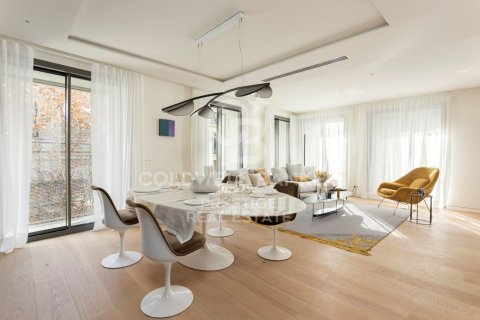 2 bedrooms apartment for sale in Barcelona, Catalonia, Spain № 5712 - photo 7