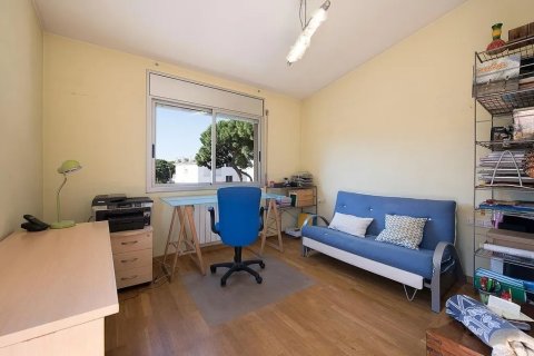 Купить таунхаус в Кастельдефельс, Испания с 5 комнат, № 1401 - фото 21