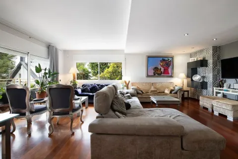 Купить дом в Кастельдефельс, Испания с 7 комнат, № 1400 - фото 19