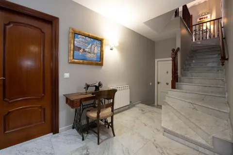 Купить дом в Кастельдефельс, Испания с 7 комнат, № 1400 - фото 16