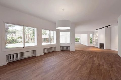 Купить дом в Гава, Испания с 7 комнат, № 1396 - фото 11