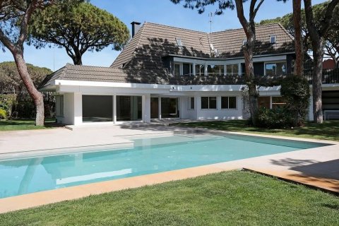 Дом с 6 спальнями в Гаве, Барселона, Каталония, Испания № 1396