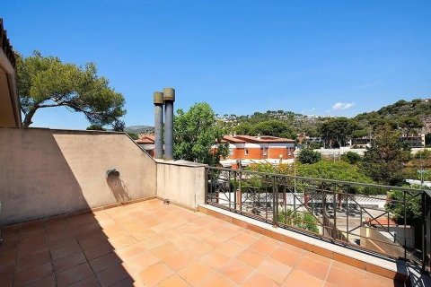 Купить таунхаус в Кастельдефельс, Испания с 5 комнат, № 1402 - фото 25