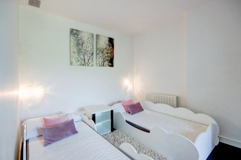 Купить дом в Гава, Испания с 9 комнат, 945м², № 1397 - фото 14