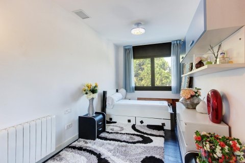 Купить дом в Гава, Испания с 9 комнат, 945м², № 1397 - фото 17