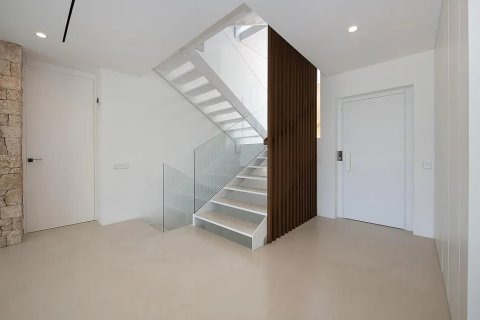 Купить дом в Кастельдефельс, Испания с 7 комнат, № 1398 - фото 26