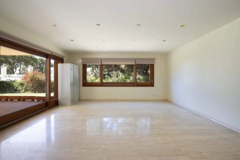 Купить дом в Гава, Испания с 7 комнат, № 1399 - фото 24