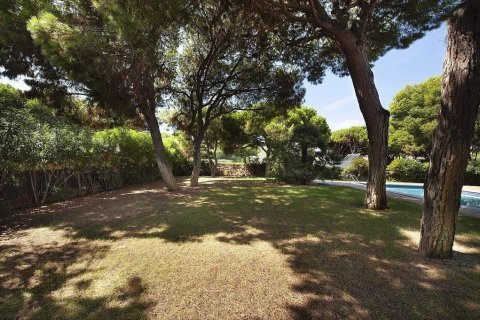 Купить дом в Гава, Испания с 7 комнат, № 1399 - фото 15