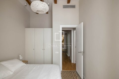 Apartamento de 2 dormitorios en alquiler en Barcelona, Cataluña, Spain № 7049 - foto 15