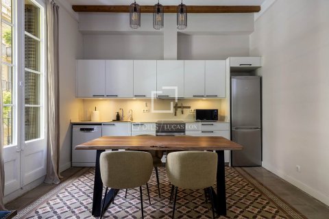 Apartamento de 2 dormitorios en alquiler en Barcelona, Cataluña, Spain № 7049 - foto 27