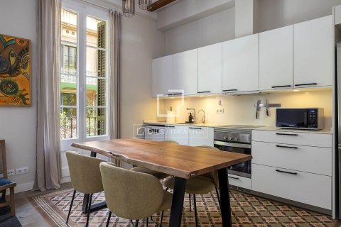 Apartamento de 2 dormitorios en alquiler en Barcelona, Cataluña, Spain № 7049 - foto 25
