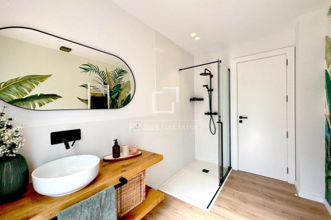 Villa de 5 dormitorios en venta en Sant Cugat del Vallès, Barcelona, Cataluña, Spain № 7052 - foto 28