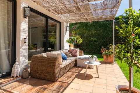 Villa de 5 dormitorios en venta en Sant Cugat del Vallès, Barcelona, Cataluña, Spain № 7052 - foto 12