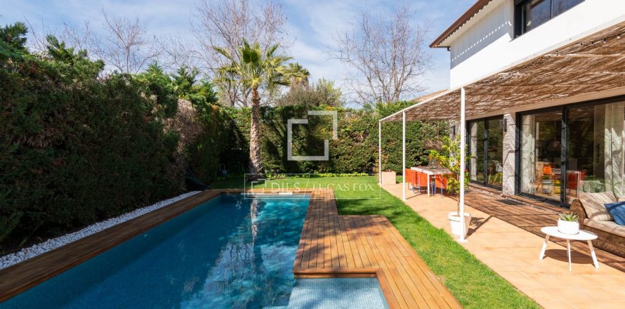 Villa de 5 dormitorios en venta en Sant Cugat del Vallès, Barcelona, Cataluña, Spain № 7052
