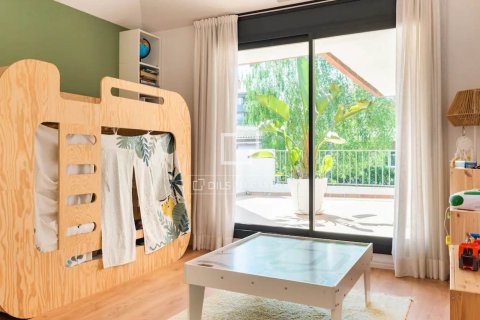 Villa de 5 dormitorios en venta en Sant Cugat del Vallès, Barcelona, Cataluña, Spain № 7052 - foto 17