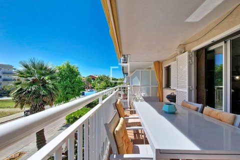 Apartamento de 3 dormitorios en venta en Vilanova i la Geltrú, Barcelona, Cataluña, Spain № 7053 - foto 11