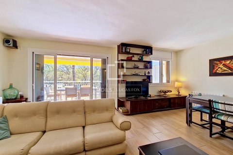 Apartamento de 3 dormitorios en venta en Vilanova i la Geltrú, Barcelona, Cataluña, Spain № 7053 - foto 9
