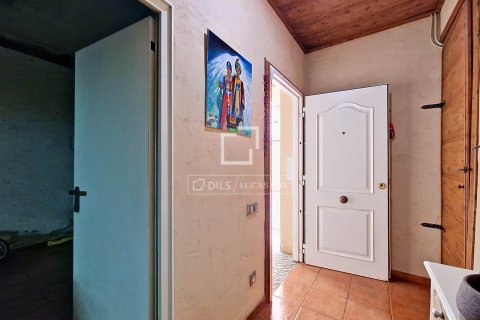 Villa de 4 dormitorios en venta en Vilanova i la Geltrú, Barcelona, Cataluña, Spain № 7051 - foto 30