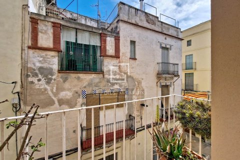 Villa de 4 dormitorios en venta en Vilanova i la Geltrú, Barcelona, Cataluña, Spain № 7051 - foto 10