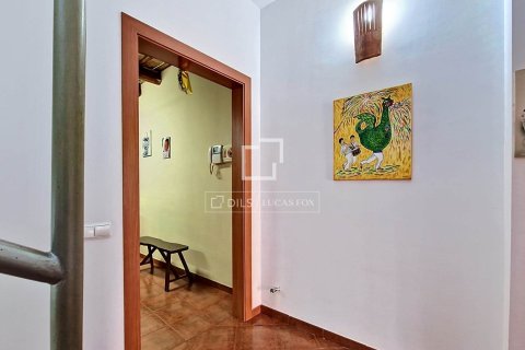 Villa de 4 dormitorios en venta en Vilanova i la Geltrú, Barcelona, Cataluña, Spain № 7051 - foto 26