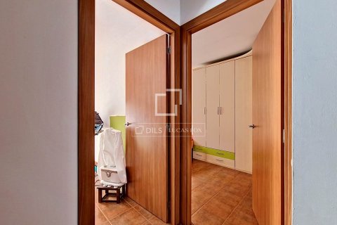 Villa de 4 dormitorios en venta en Vilanova i la Geltrú, Barcelona, Cataluña, Spain № 7051 - foto 13