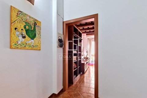 Villa de 4 dormitorios en venta en Vilanova i la Geltrú, Barcelona, Cataluña, Spain № 7051 - foto 18