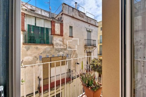 Villa de 4 dormitorios en venta en Vilanova i la Geltrú, Barcelona, Cataluña, Spain № 7051 - foto 12