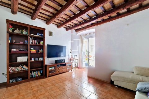 Villa de 4 dormitorios en venta en Vilanova i la Geltrú, Barcelona, Cataluña, Spain № 7051 - foto 17
