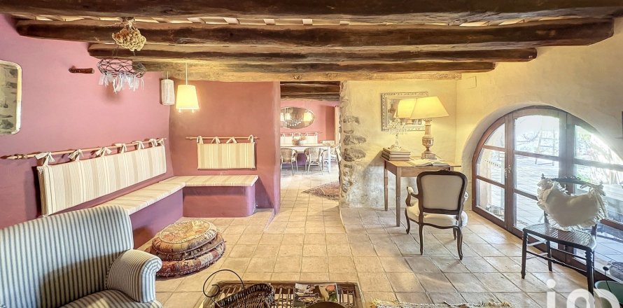 9 bedrooms house for sale in Olivella, Barcelona, Catalonia, Spain № 5043