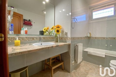 Купить дом в Аргентона, Испания с 6 спален, 285м², № 5042 - фото 19