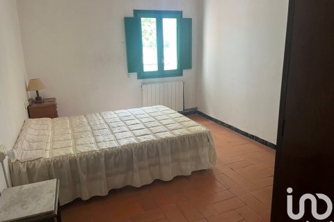 10 bedrooms house for sale in Bescano, Girona, Catalonia, Spain № 5037 - photo 13