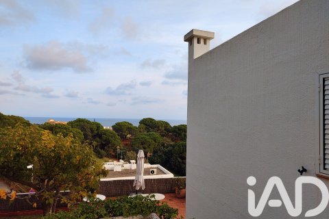 4 bedrooms house for sale in Sant Pol de Mar, Barcelona, Catalonia, Spain № 7358 - photo 15